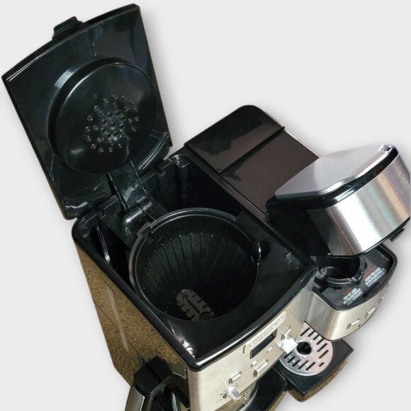 Cuisinart Coffee Center 12 Cup Coffee Maker And Single Serve Brewer SS-15 - Picture 8 of 10